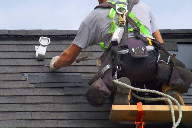 Best Storm Damage Roof Repair  in Castle Rock, WA